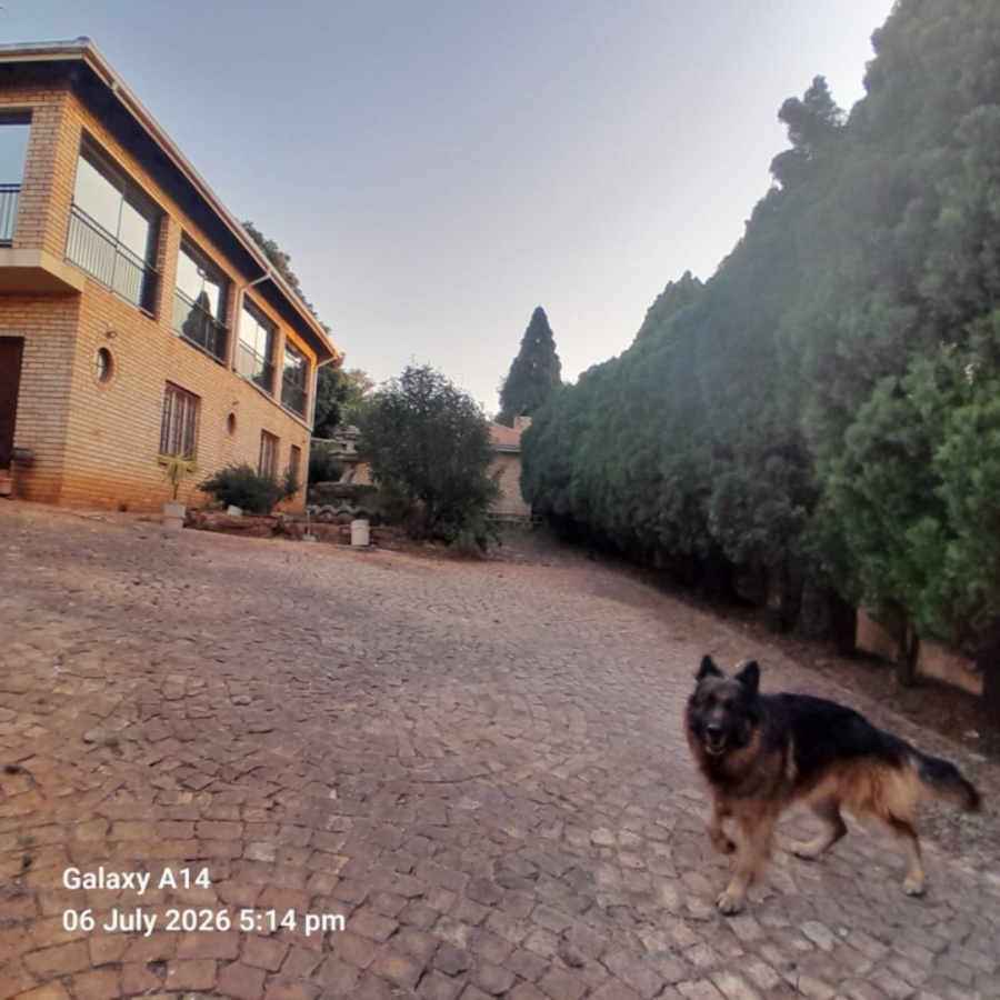 4 Bedroom Property for Sale in Safari Gardens North West